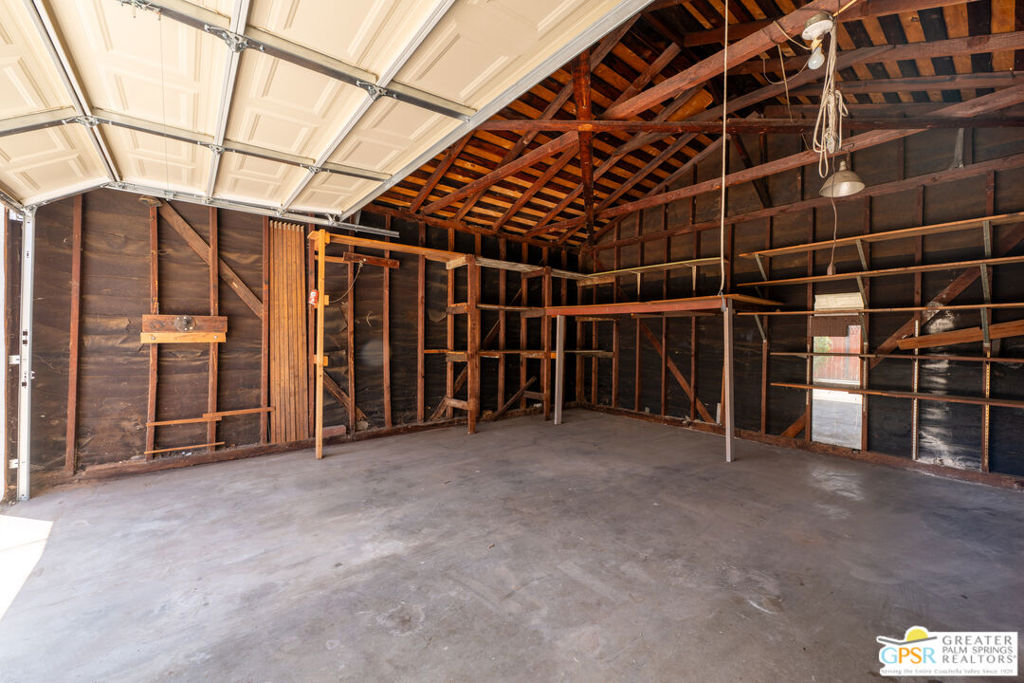 7731 Beck Avenue Property Photo 37