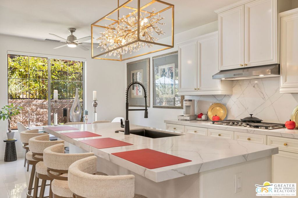 3246 Via Giorna Property Photo 1