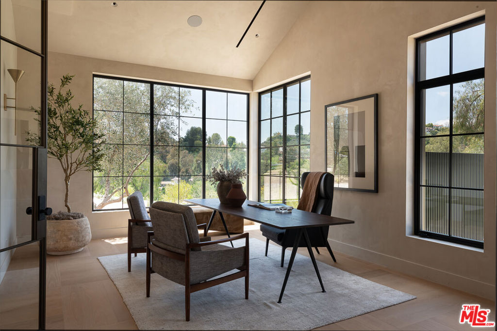 24172 Lupin Hill Road Property Photo 17