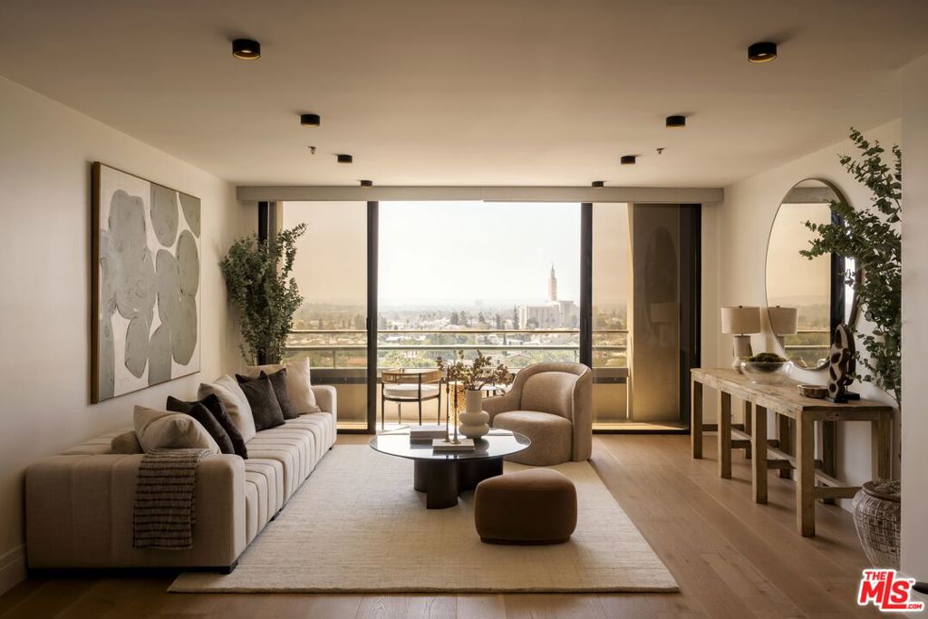 10660 Wilshire Boulevard 1208 Property Photo 1