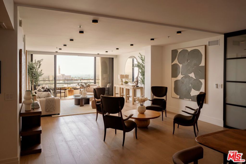10660 Wilshire Boulevard 1208 Property Photo 5