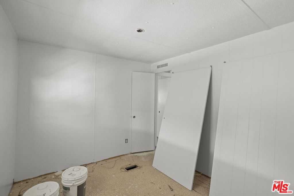 80870 Highway 111 97 Property Photo 15