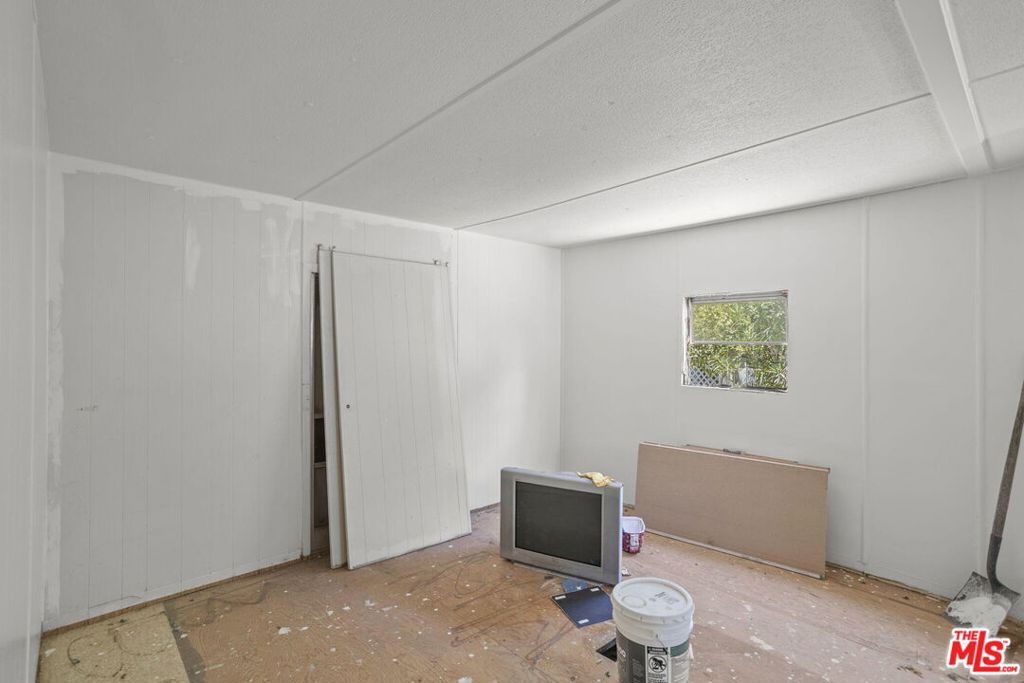 80870 Highway 111 97 Property Photo 16