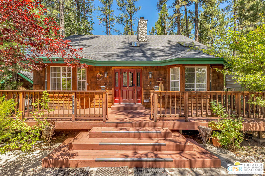 53566 Idyllbrook Drive Property Photo 1