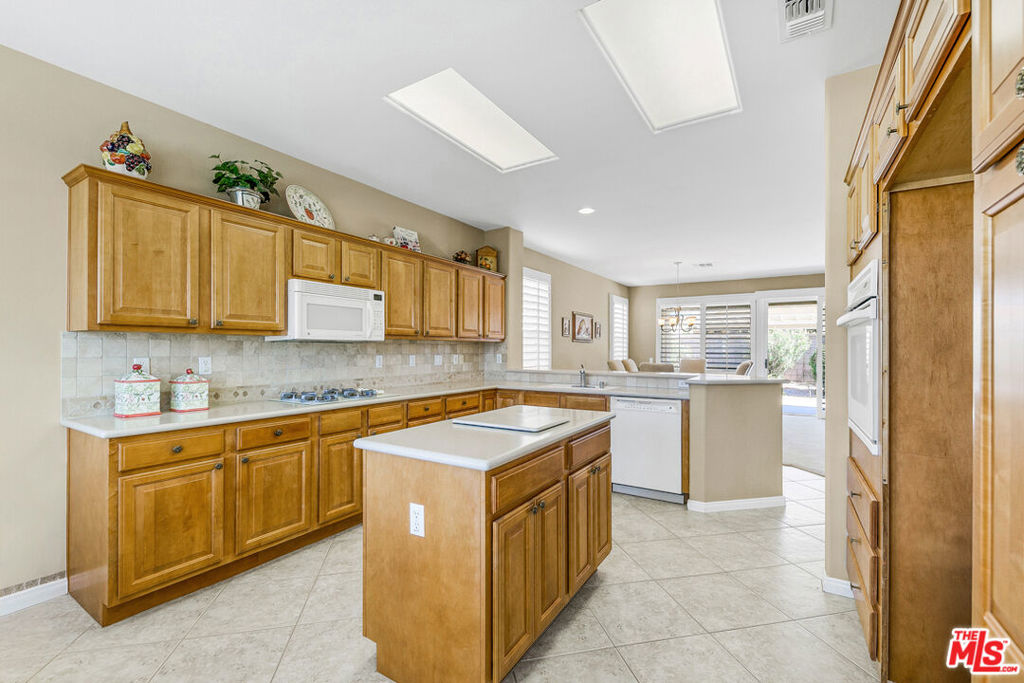 78922 Yellen Drive Property Photo 16