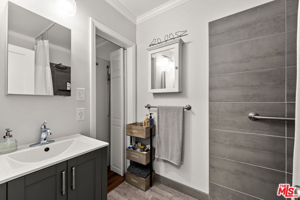1001 Farnam Street Property Photo 16