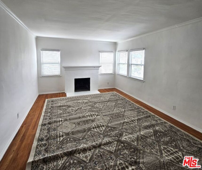 10558 Santa Monica Boulevard Property Photo 6