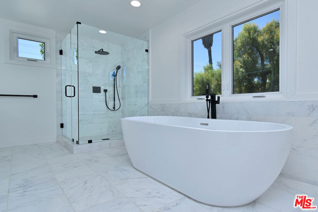 19061 Wells Drive Property Photo 35