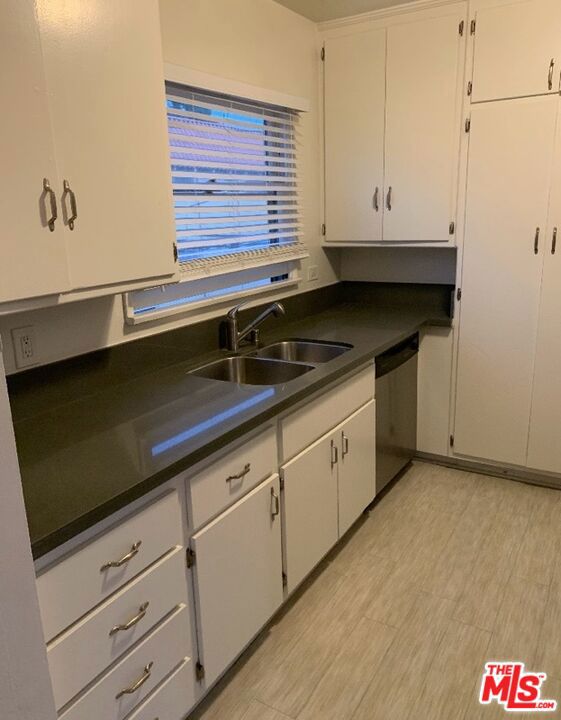 617 Ocean Avenue L Property Photo 8