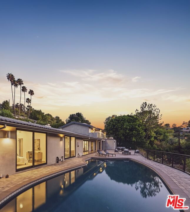 18065 Boris Drive Property Photo 1