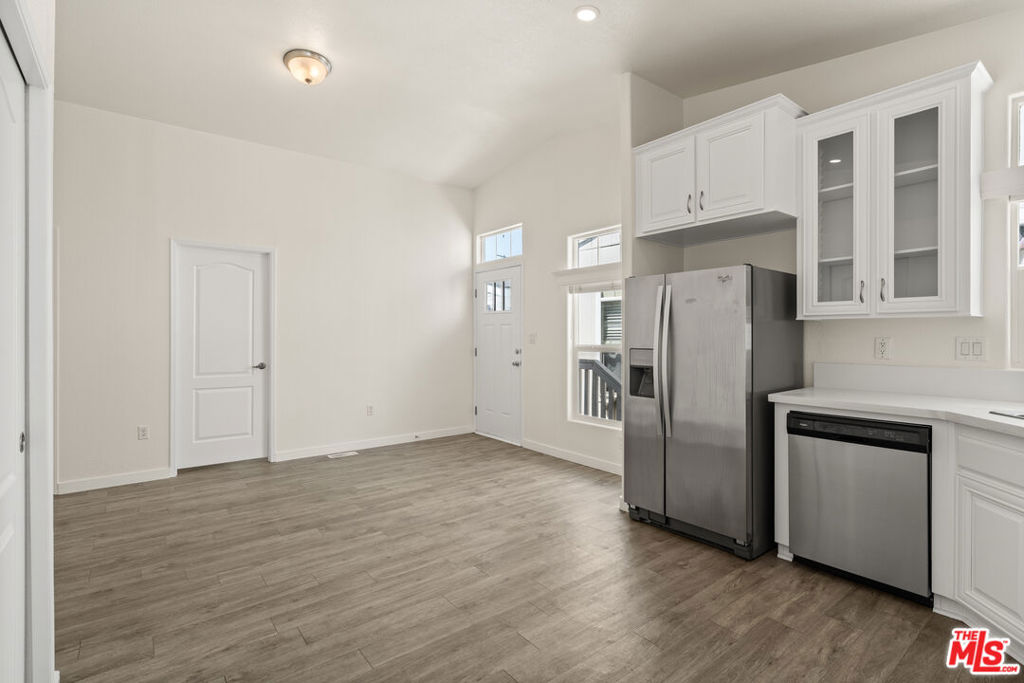8250 Lankershim Boulevard 19 Property Photo 2