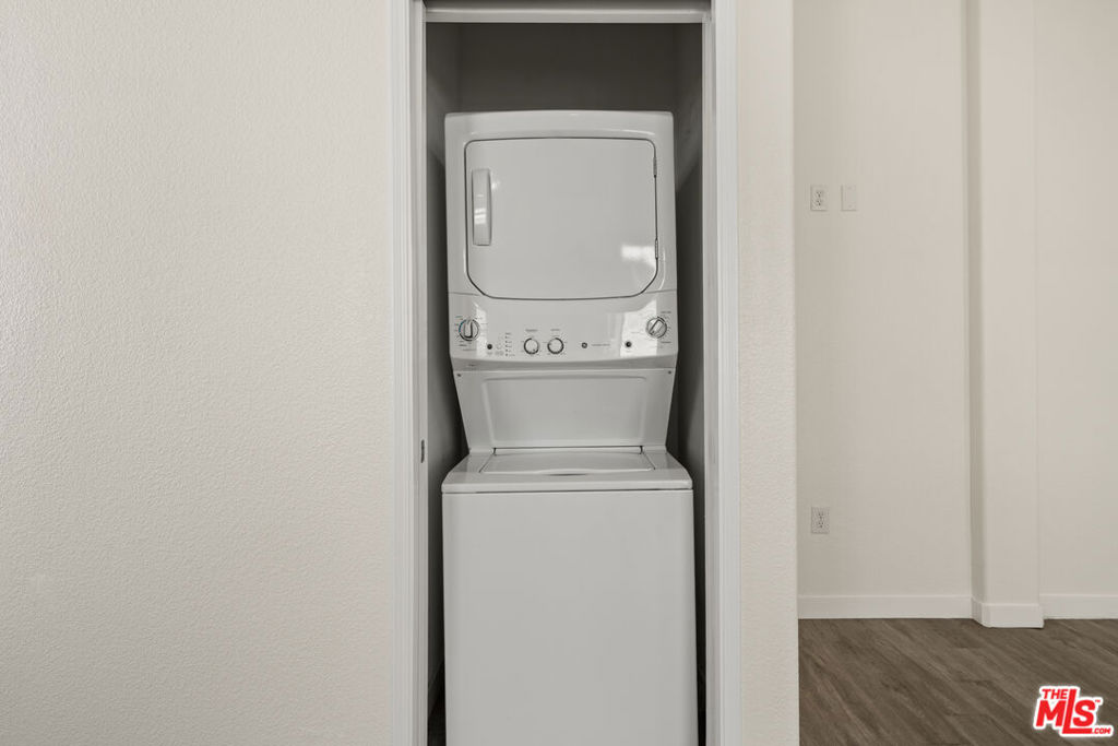 8250 Lankershim Boulevard 19 Property Photo 10