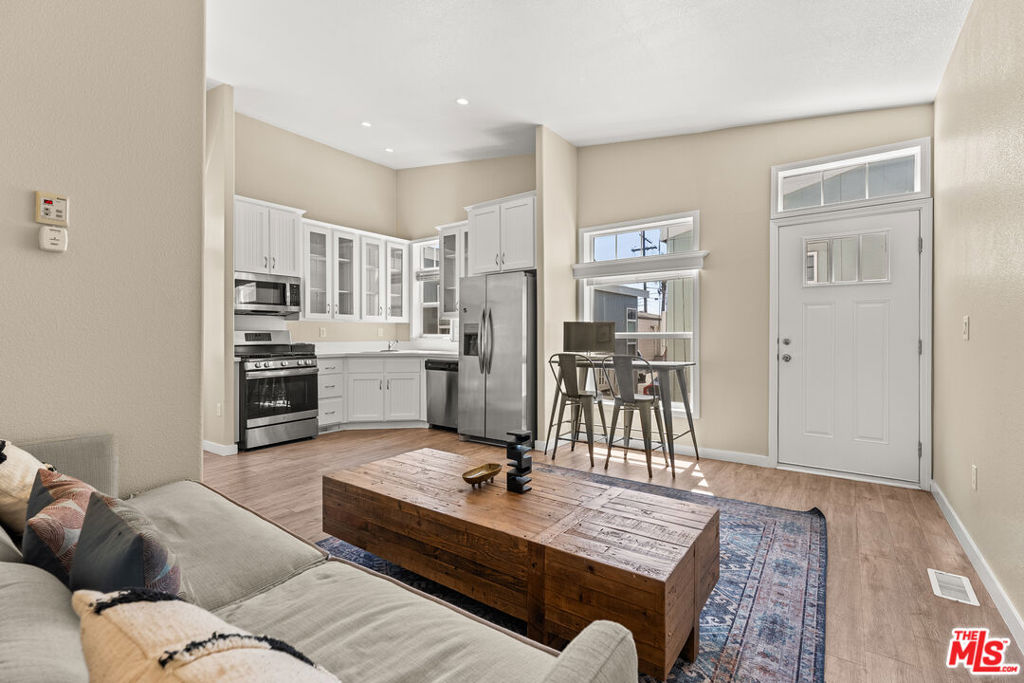 8250 Lankershim Boulevard 17 Property Photo 1