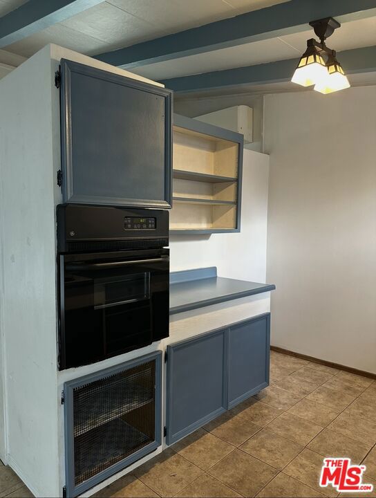 111 W 23 Rd Street Property Photo 17