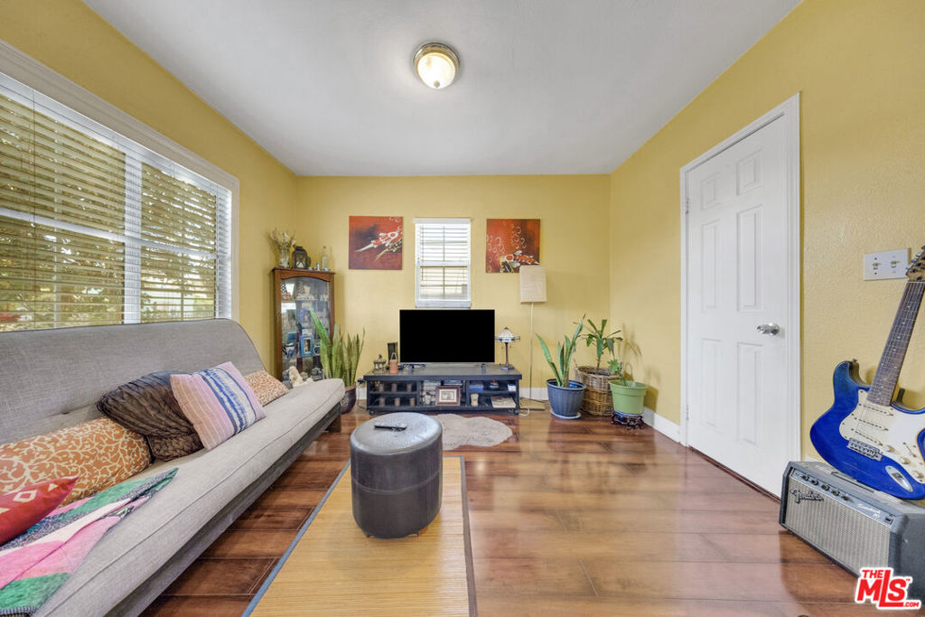 1835 Manor Way Property Photo 15