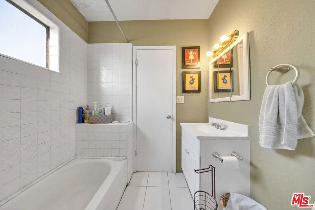 1835 Manor Way Property Photo 27