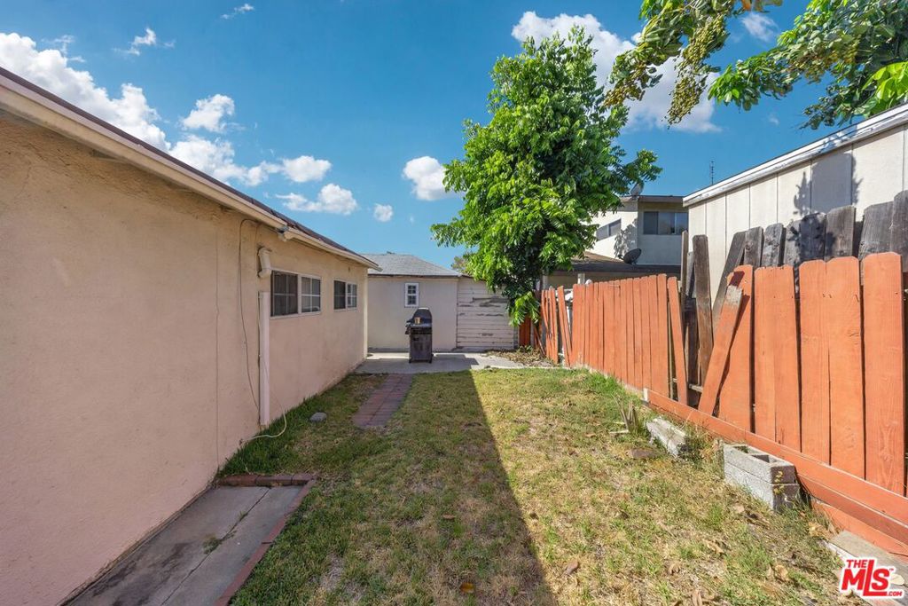 1835 Manor Way Property Photo 32