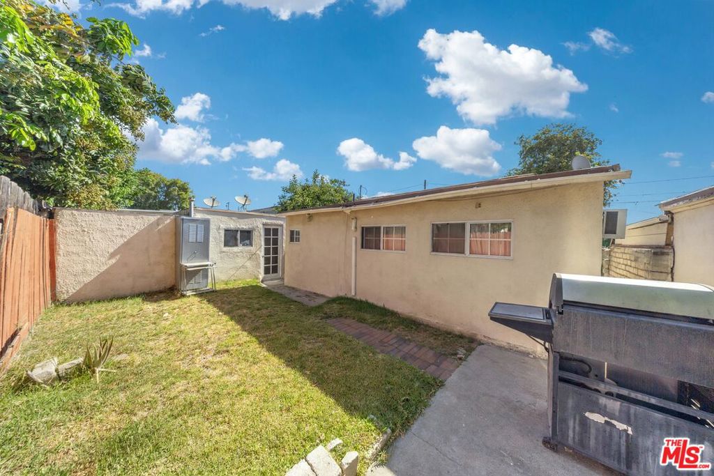 1835 Manor Way Property Photo 34