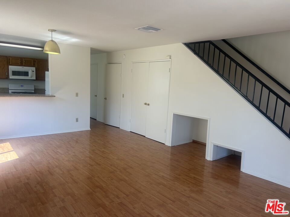 8515 Saturn Street 102 Property Photo 9