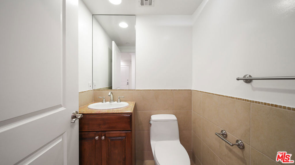 8610 Chalmers Drive 201 Property Photo 26