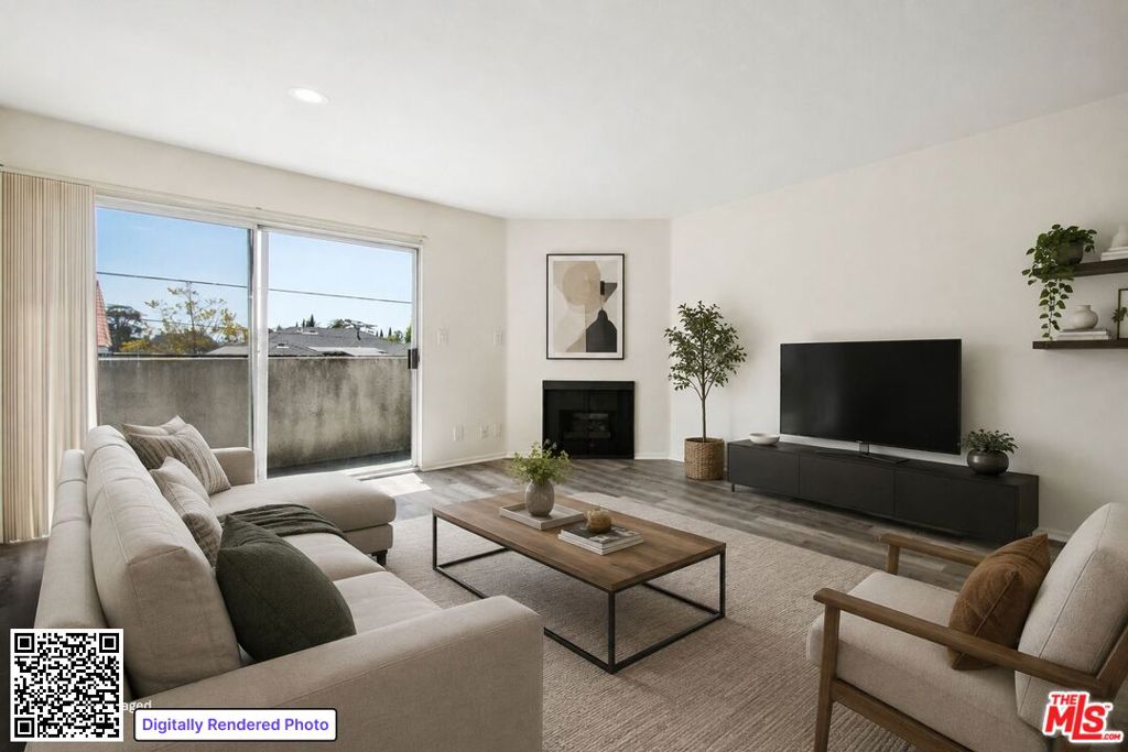 870 Crenshaw Boulevard 213 Property Photo 1