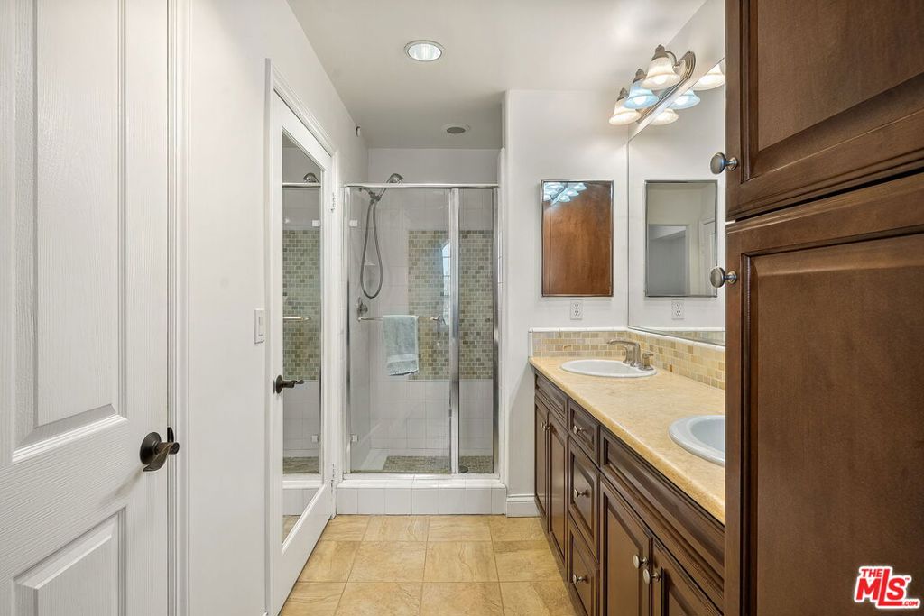 12975 Agustin Place 418 Property Photo 20