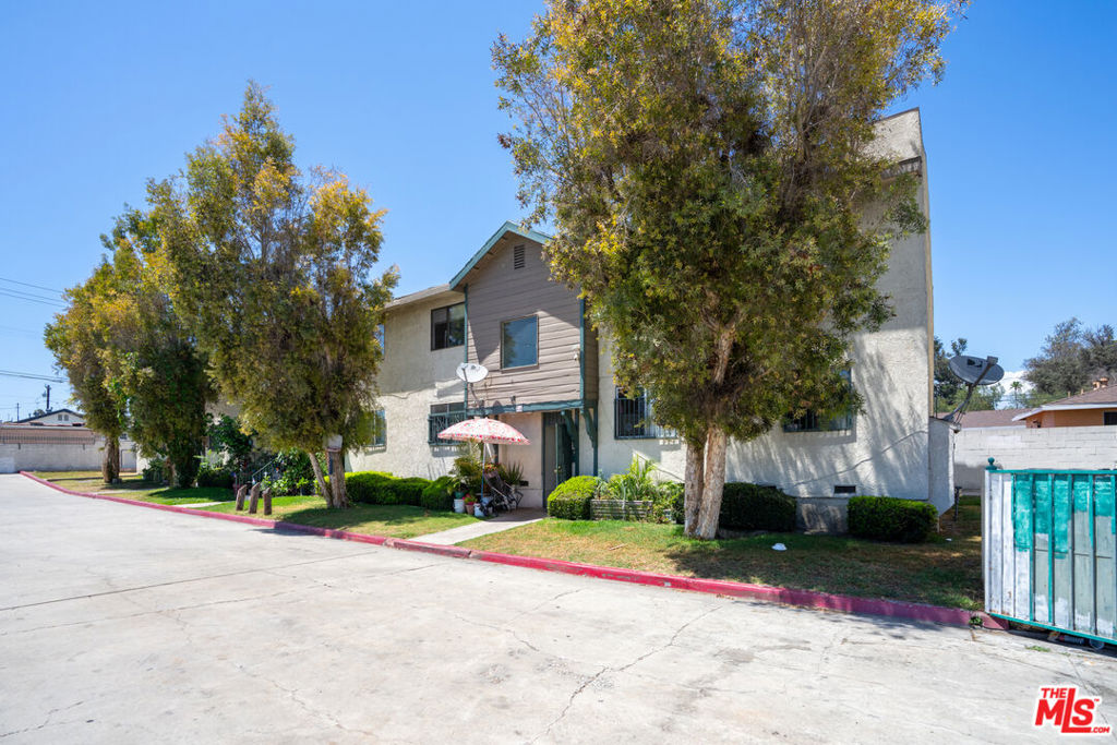 10965 Wright Road Property Photo 3