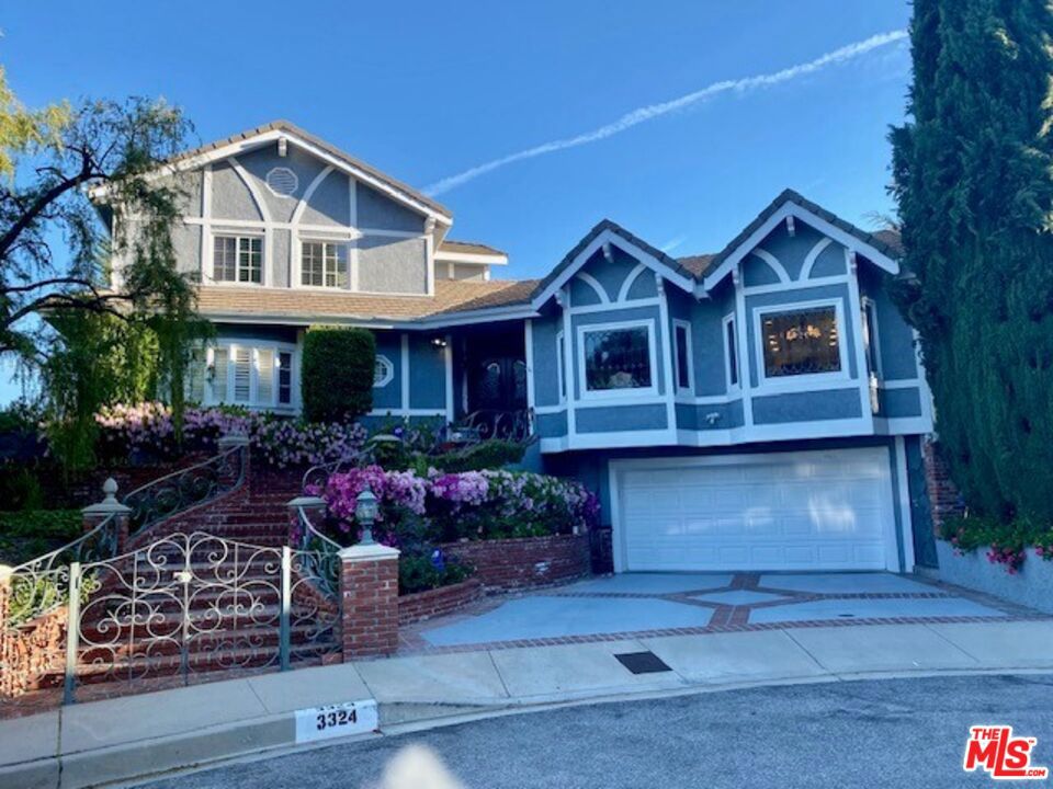 3324 Alana Drive Property Photo 2