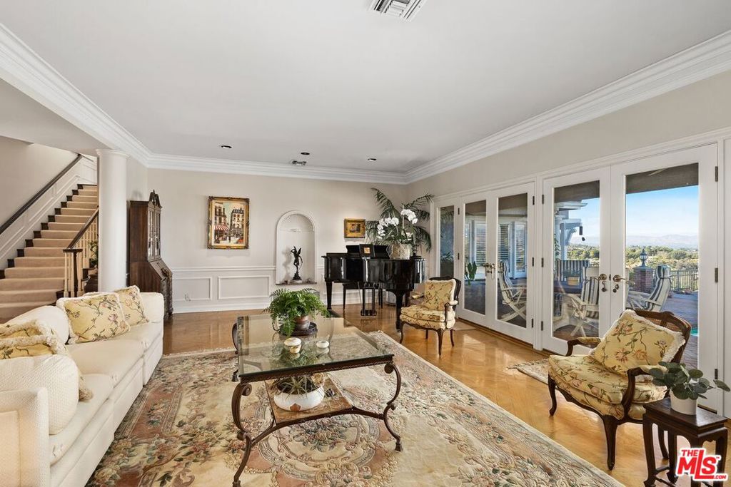 3324 Alana Drive Property Photo 8