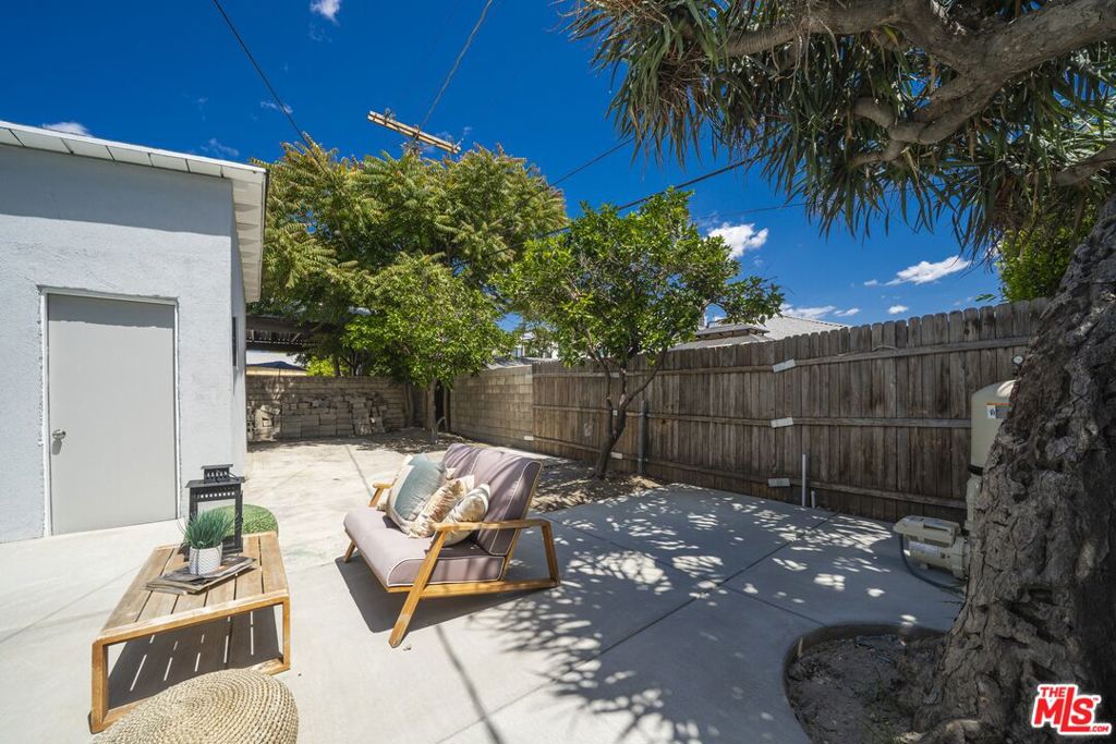 5628 Cleon Avenue Property Photo 22