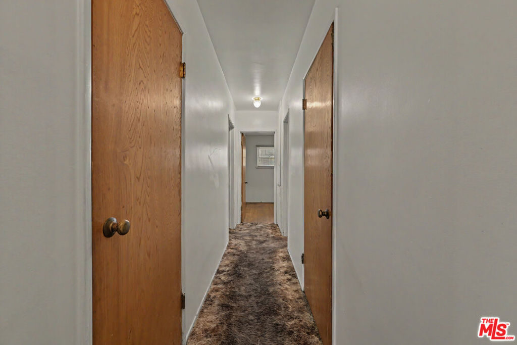 3229 W 108th Street Property Photo 18
