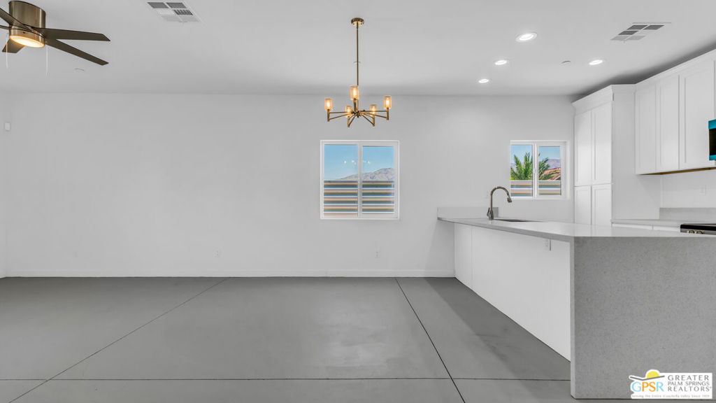 13704 Sarita Drive Property Photo 2