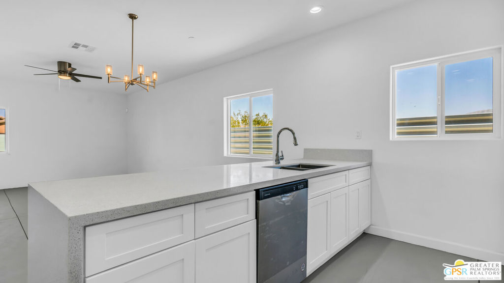 13704 Sarita Drive Property Photo 5