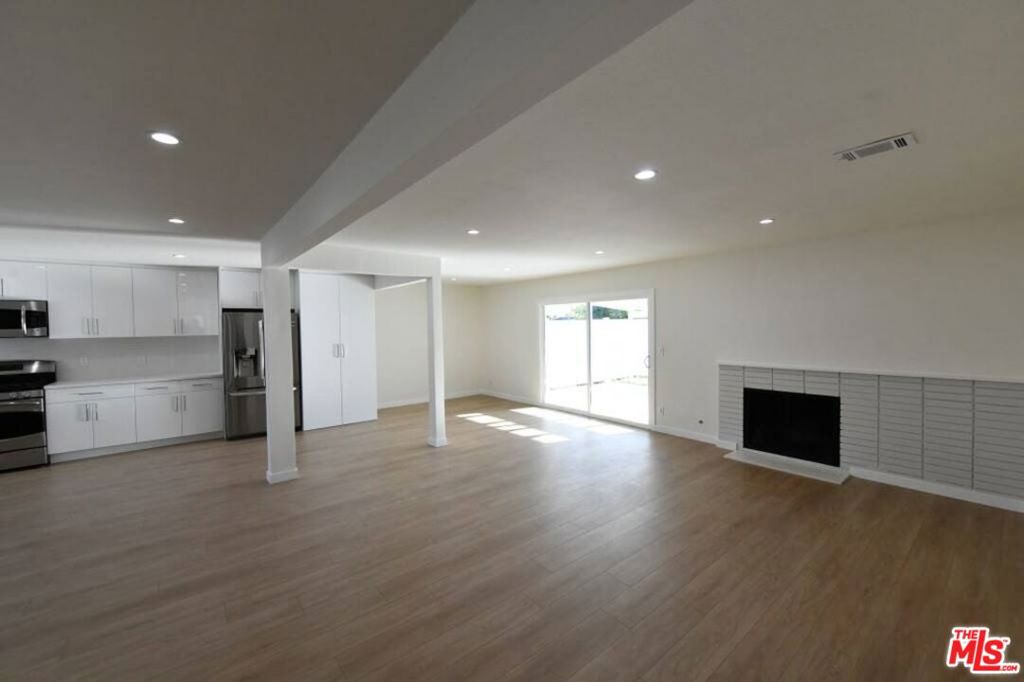3125 Jacinto Avenue Property Photo 1