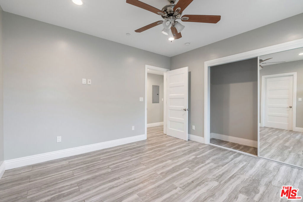 1357 Seward Street Property Photo 29
