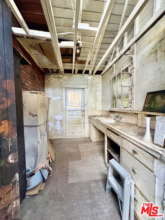 2005 4th Street Property Photo 14