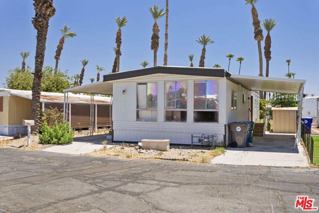 80870 Highway 111 127 Property Photo 1