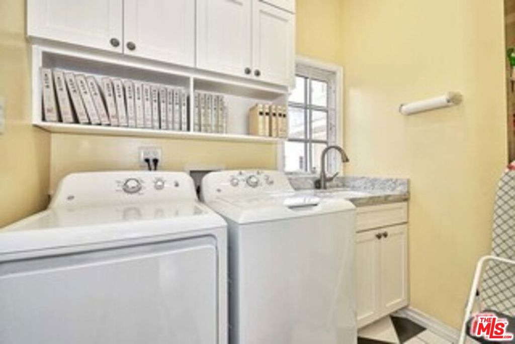 701 Lorraine Boulevard Property Photo 8