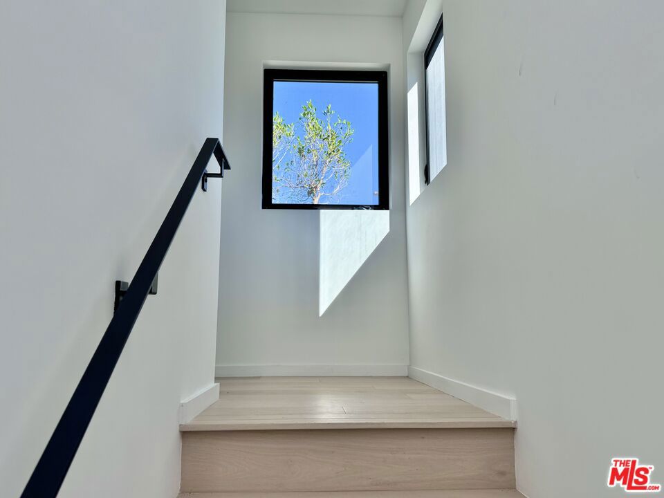 4040 Cartwright Avenue Property Photo 12