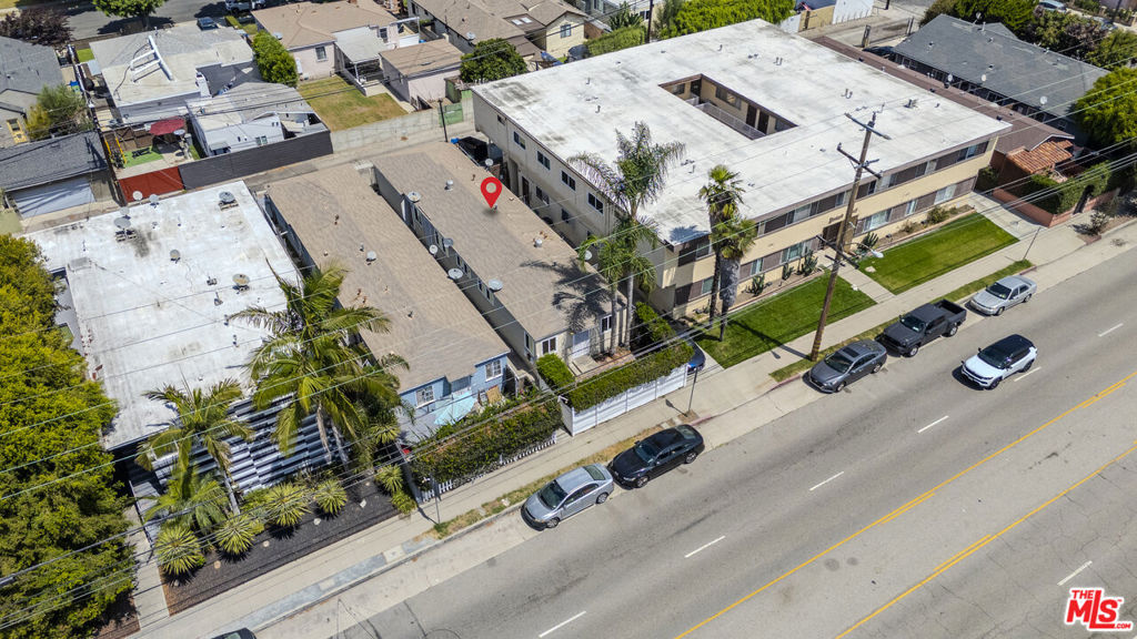 11921 Jefferson Boulevard Property Photo 2