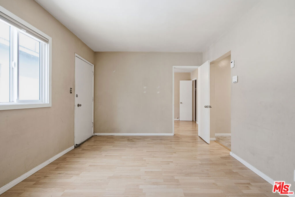 11921 Jefferson Boulevard Property Photo 15