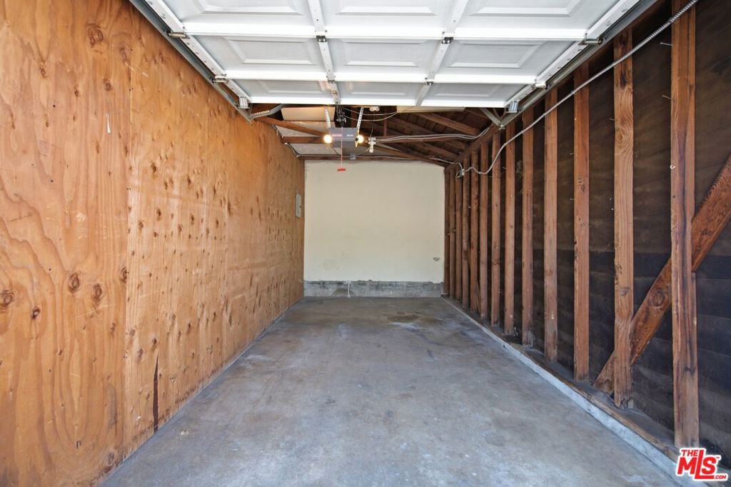11921 Jefferson Boulevard Property Photo 32