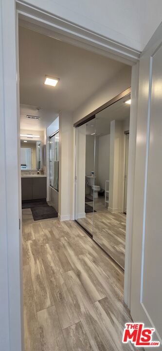 436 S Virgil Avenue 209 Property Photo 19