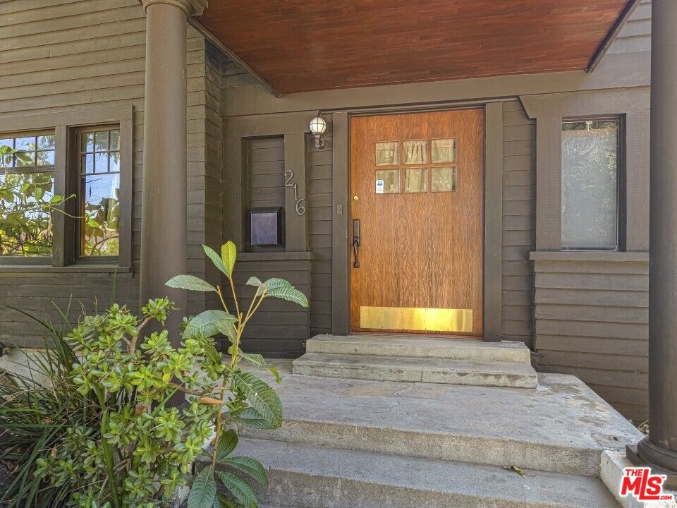 216 Mount Washington Drive Property Photo 5