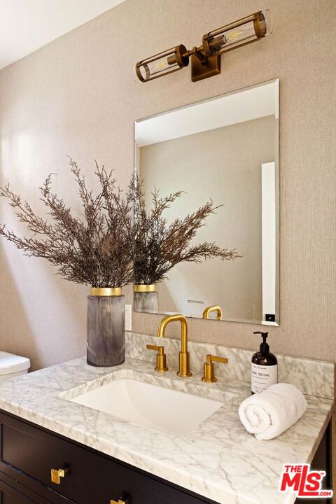 825 Huntley Property Photo 18