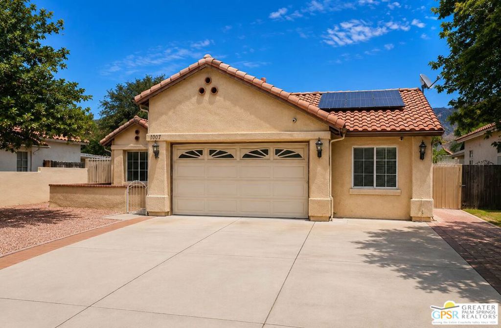 1007 Serena Drive Property Photo 3