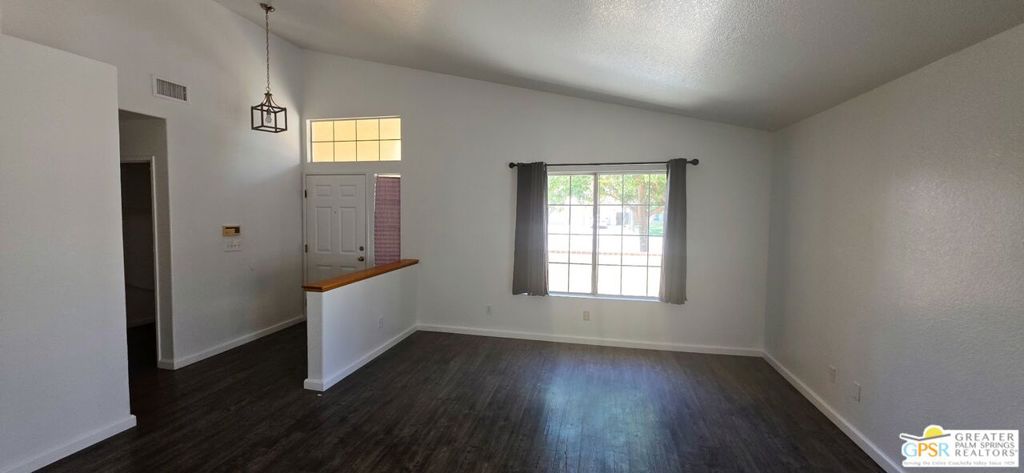 1007 Serena Drive Property Photo 4