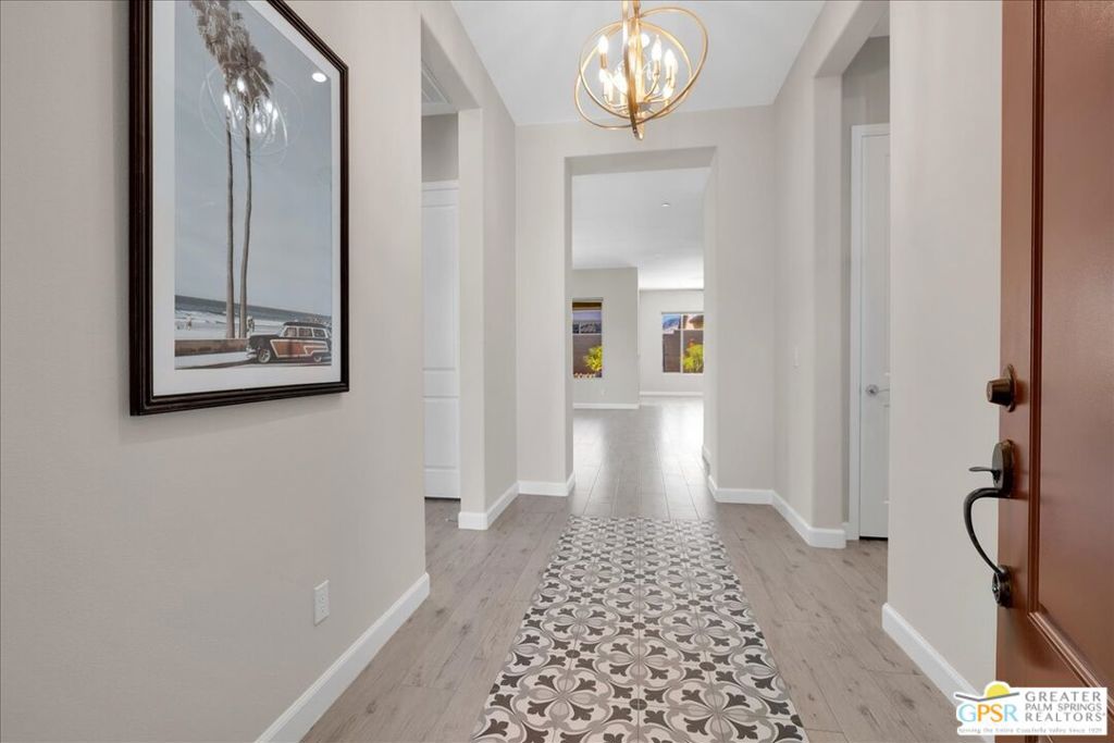 51 Bordeaux Property Photo 11