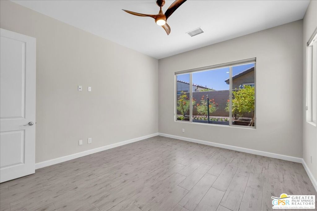 51 Bordeaux Property Photo 17