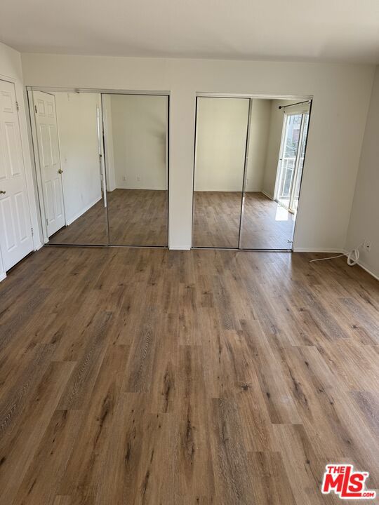 1250 S Westgate Avenue 203 Property Photo 3